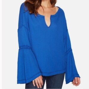 Free People We the Free Dahlia Thermal Bell Sleeve Knit Top Women’s XS Blue